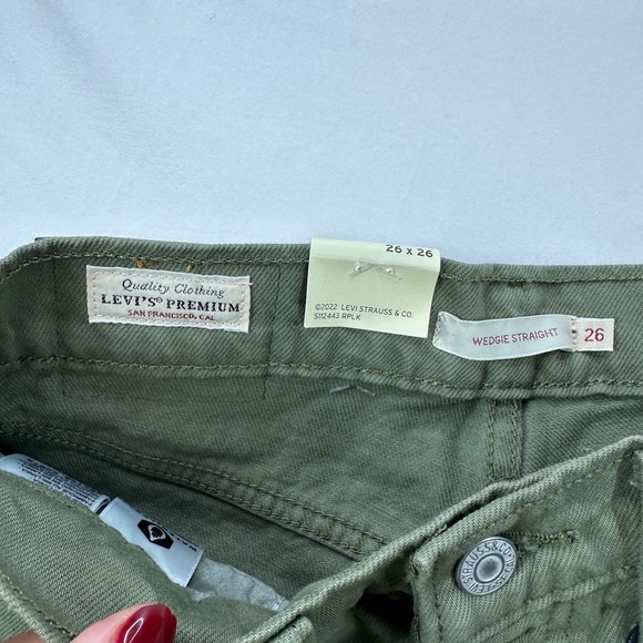 Levi's Wedge Straight Jeans 90's Gen Z Olive Green High Rise Size 26x26 NWT - Picture 11 of 16